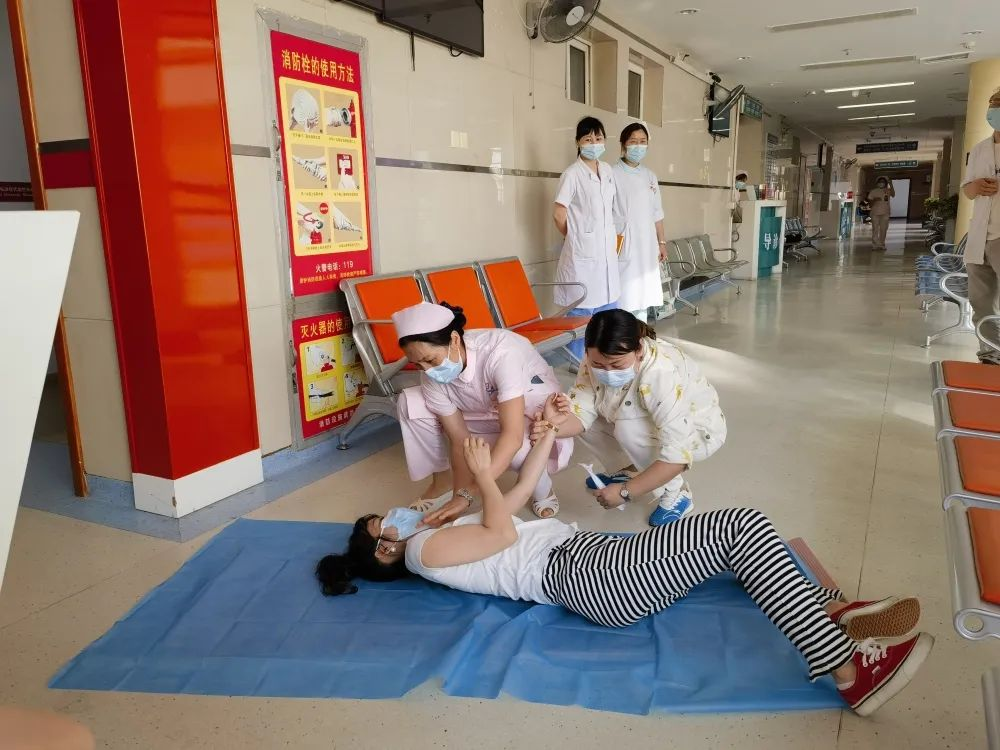 85a792a4f397c1afbecf05869bb7e40