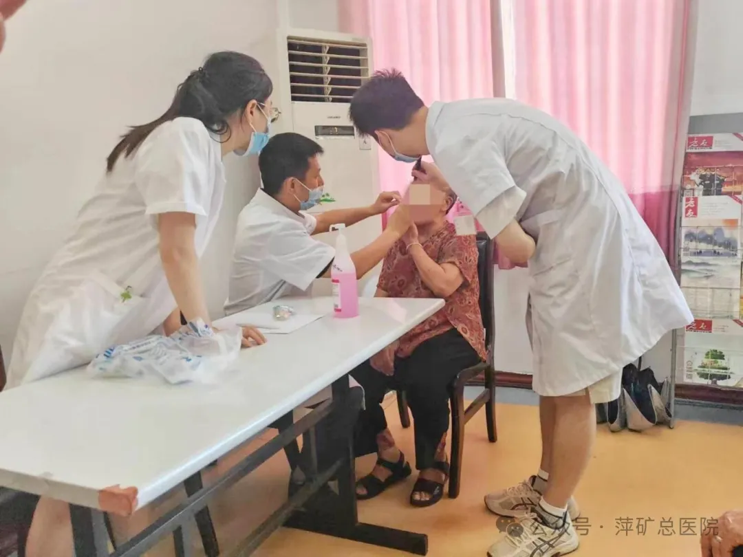 口腔健康全身才能健康！“润颐年”萍乡医养结合中心开展老人护齿行动