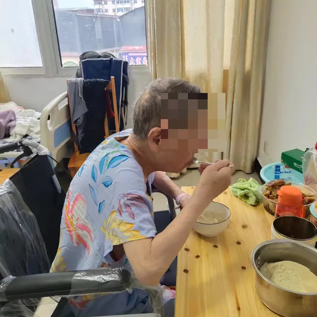 从瘫痪失语到生活自理！萍矿总医院康复医学科用爱心和专业传递治愈的力量